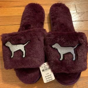 Victoria’s Secret Pink slippers